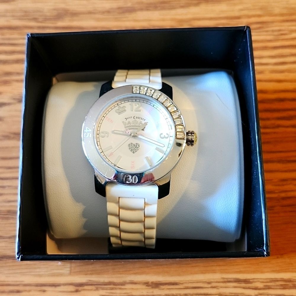 JUICY COUTURE Vintage Silver And Crystal Boyfriend Watch WHIMSYGOTH - Picture 14 of 14